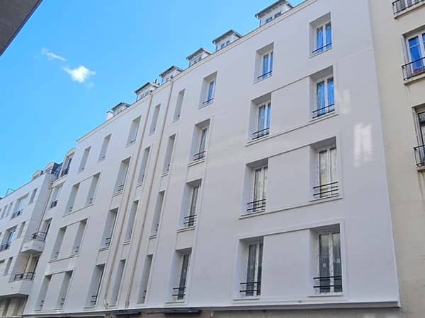 Immeuble à Levallois-Perret après ravalement de façade